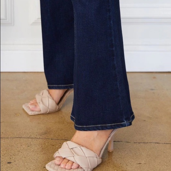 KanCan Dark Mid Rise Flares - Picture 5 of 7